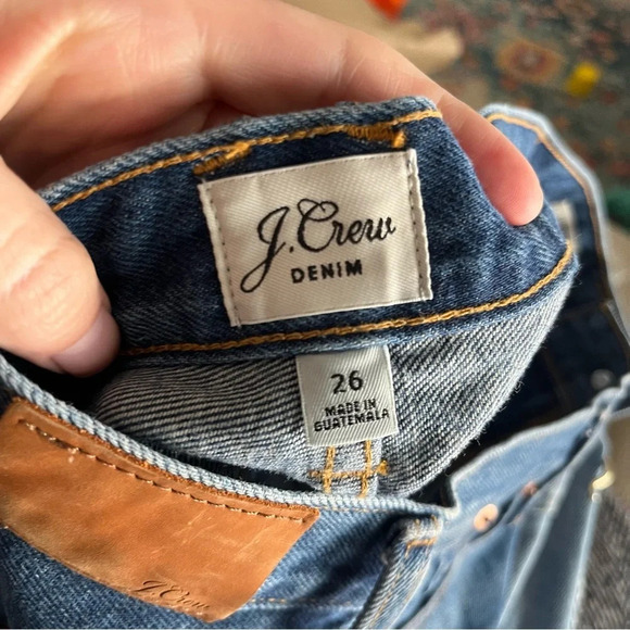 J. Crew Jeans Women's 26 Slouchy Boyfriend in Barn Wash Distressed Faded AX104 - Picture 5 of 9